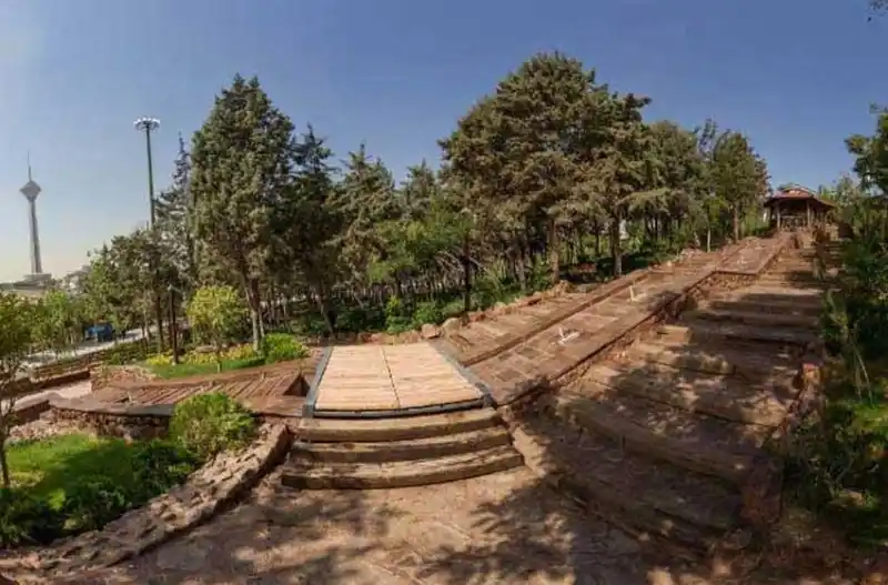 پارک ایران زمین تهران x