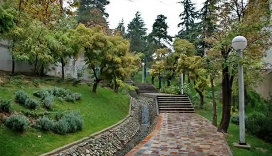 پارک ایران زمین تهران