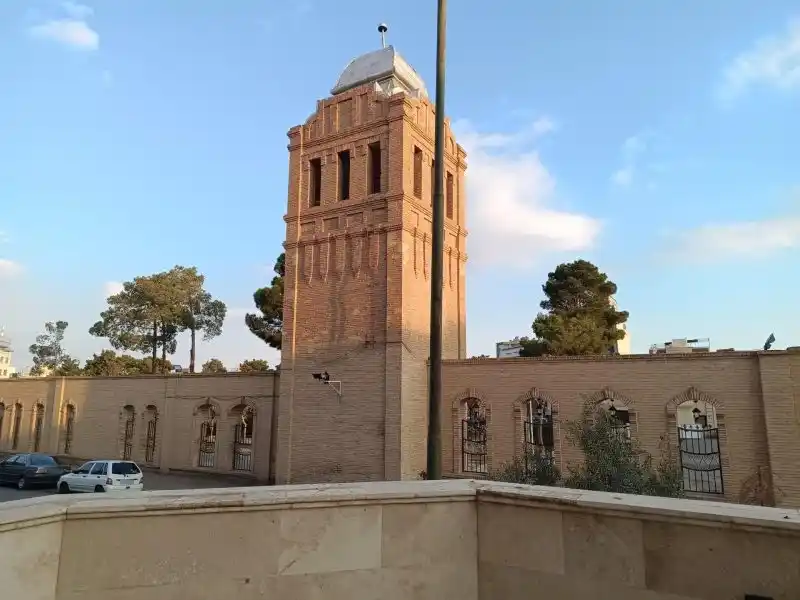 کارخانه تاریخی نساجی سمنان x