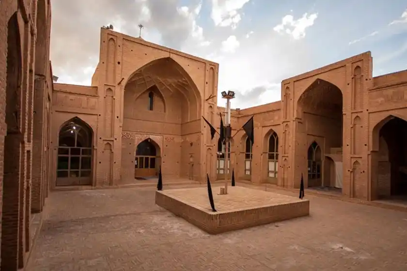 مسجد جامع زواره؛ شاهکار سلجوقیان