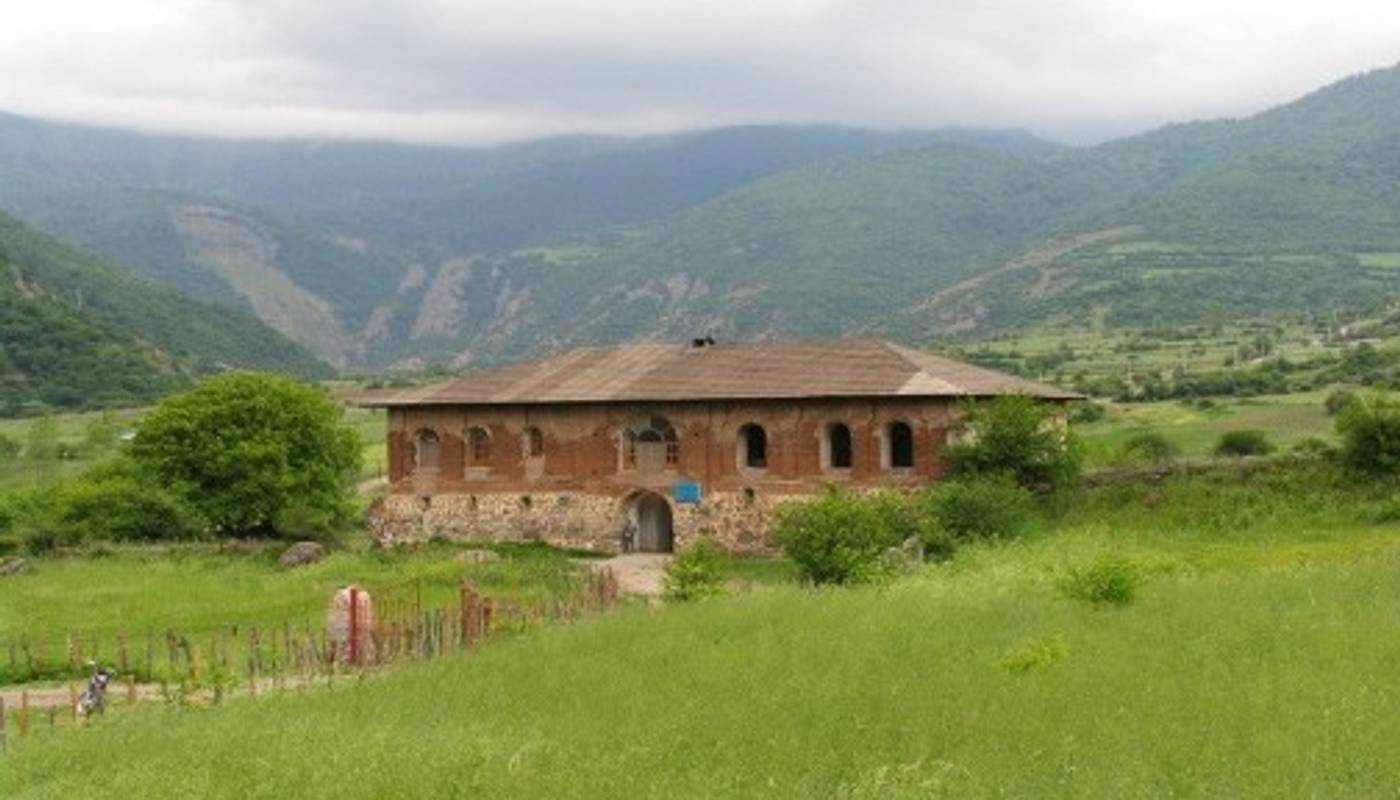 روستای آق اولرو مریان
