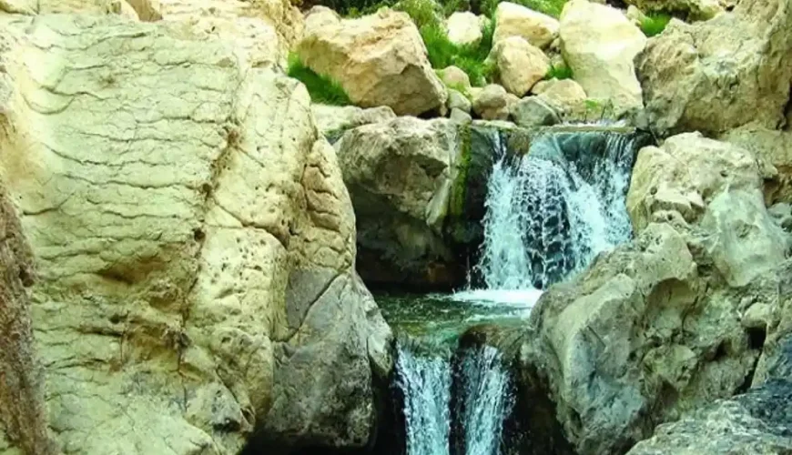 سرآسياب قير و کارزين png