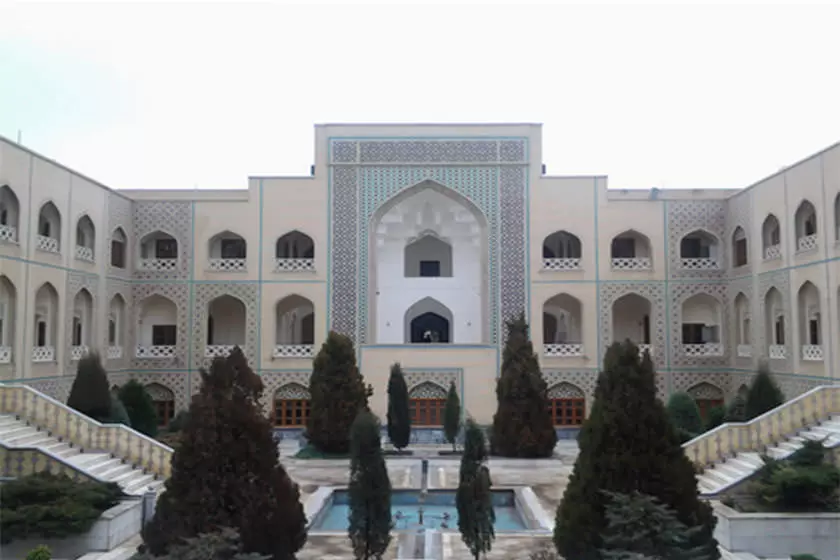 مدرسه میرزا جعفر