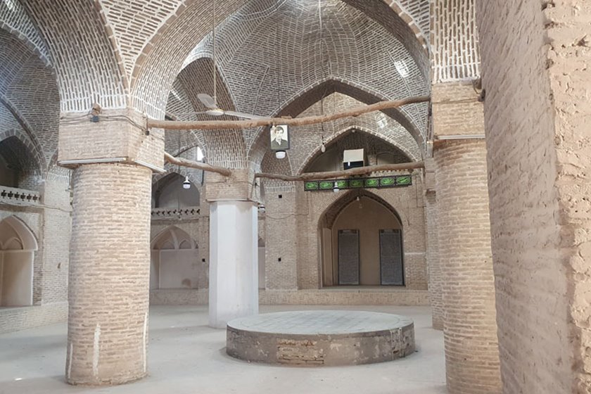مسجد جامع زواره