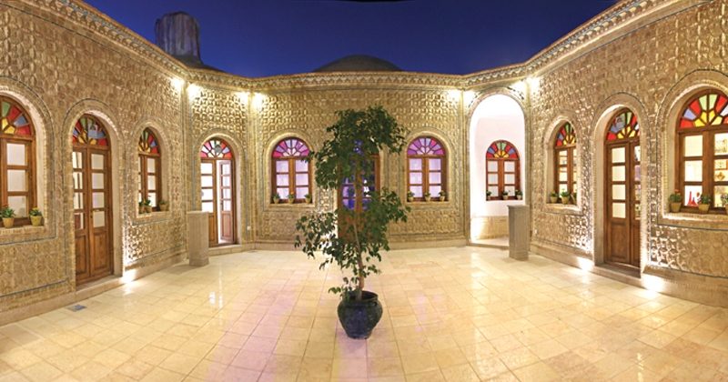 موزه بانو حیاتی کرمان e