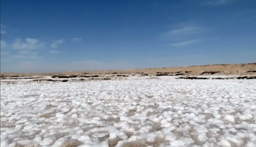 کویر نمک سیرجان؛ دنیای نمک و آرامش