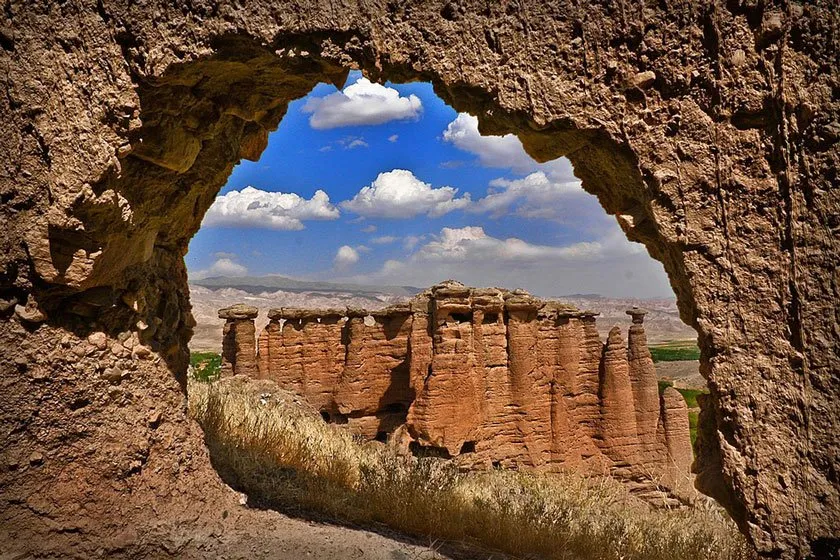 دودکش جن ماهنشان