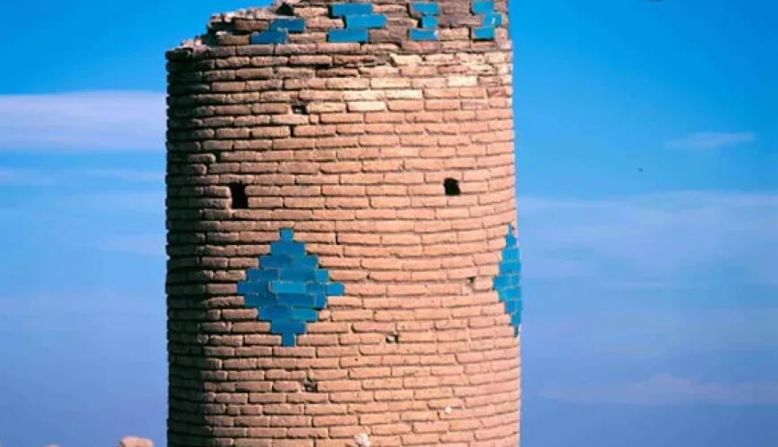 میل خرم آباد تاکستان
