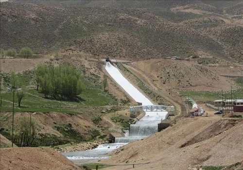 آبشار تونل کوهرنگ | راهنمای سفر چلگرد
