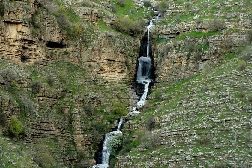 آبشار دریبر پاوه | تماشای زاگرسِ خروشان – 1
