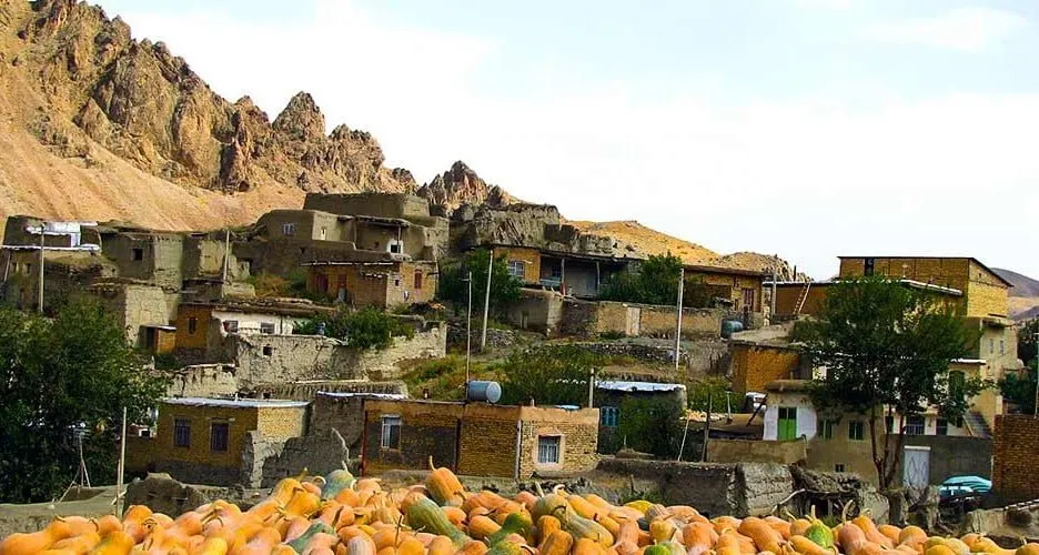 روستای-گلابر-ایجرود روستای گلابر ایجرود | روستای پلکانی و سرسبز