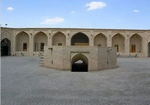 کاروانسرای-شاه-عباسی-تویسرکان کاروانسرای شاه عباسی تویسرکان | منزلگاه کاروان ها