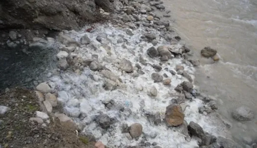 روستای معدن | چشمه های گوگردی زاگرس