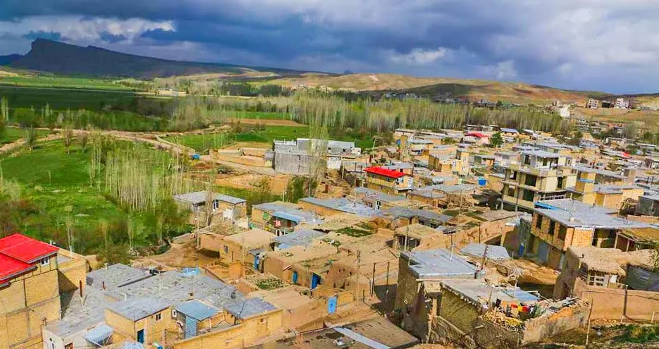 روستای گلابر ایجرود | روستای پلکانی و سرسبز