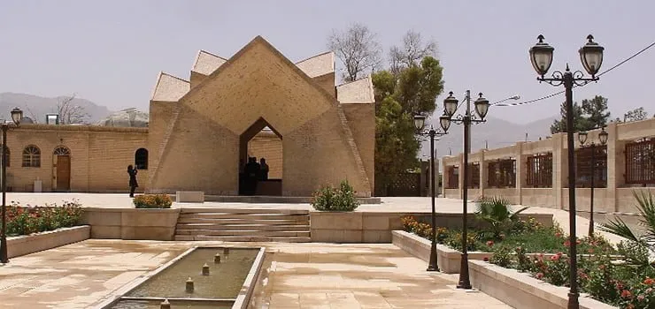 آرامگاه میرزا احمد نی ریزی | استاد نسخ – 3