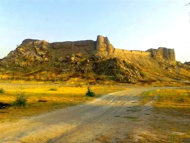قلعه کمیز رودان | دژ استوار هرمزگان – 1