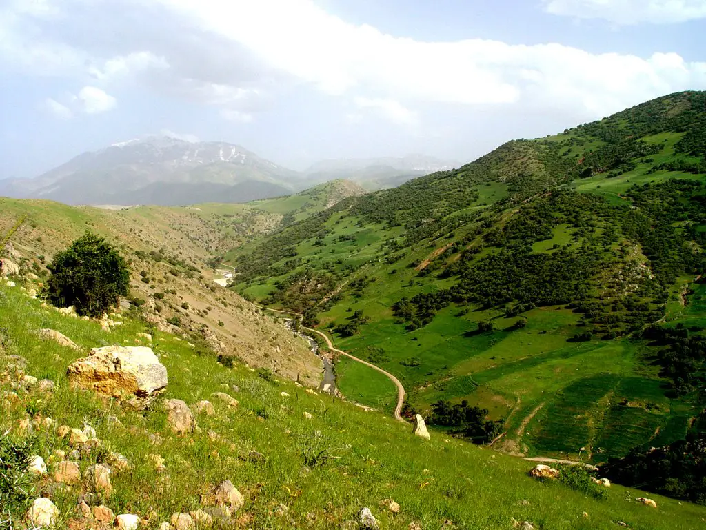 روستای پازردالو | طبیعت بکر ازنا – 1