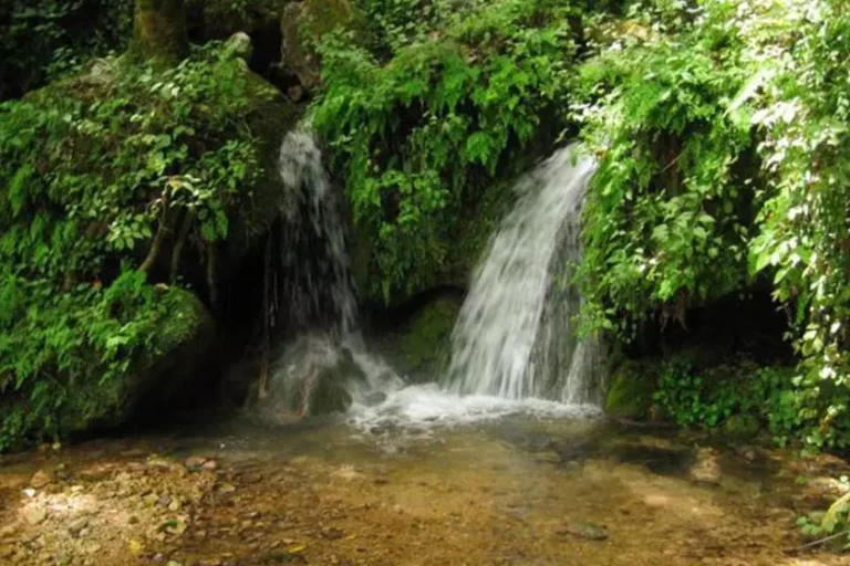 آبشار چلندر