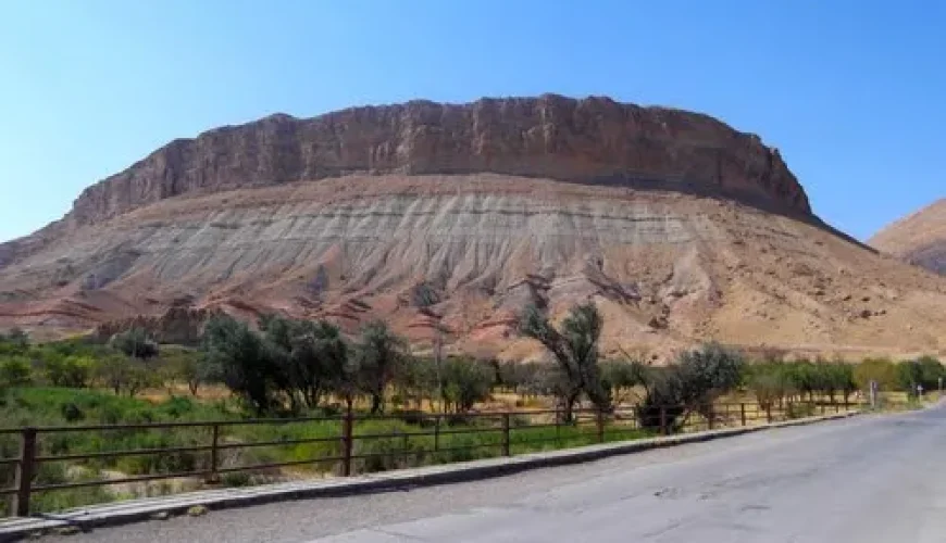 روستای فرنق خمین | تاریخ کهن و جاذبه‌های بومی
