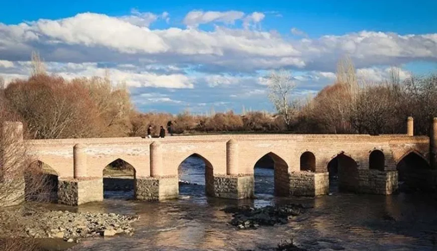 پل باراندوز ارومیه | معماری تاریخی و طاق‌های آجری